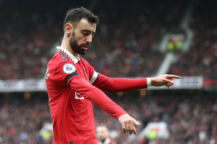 狀態(tài)火熱！B費近10場(chǎng)比賽直接參與7粒進(jìn)球，打進(jìn)3球並助攻4次