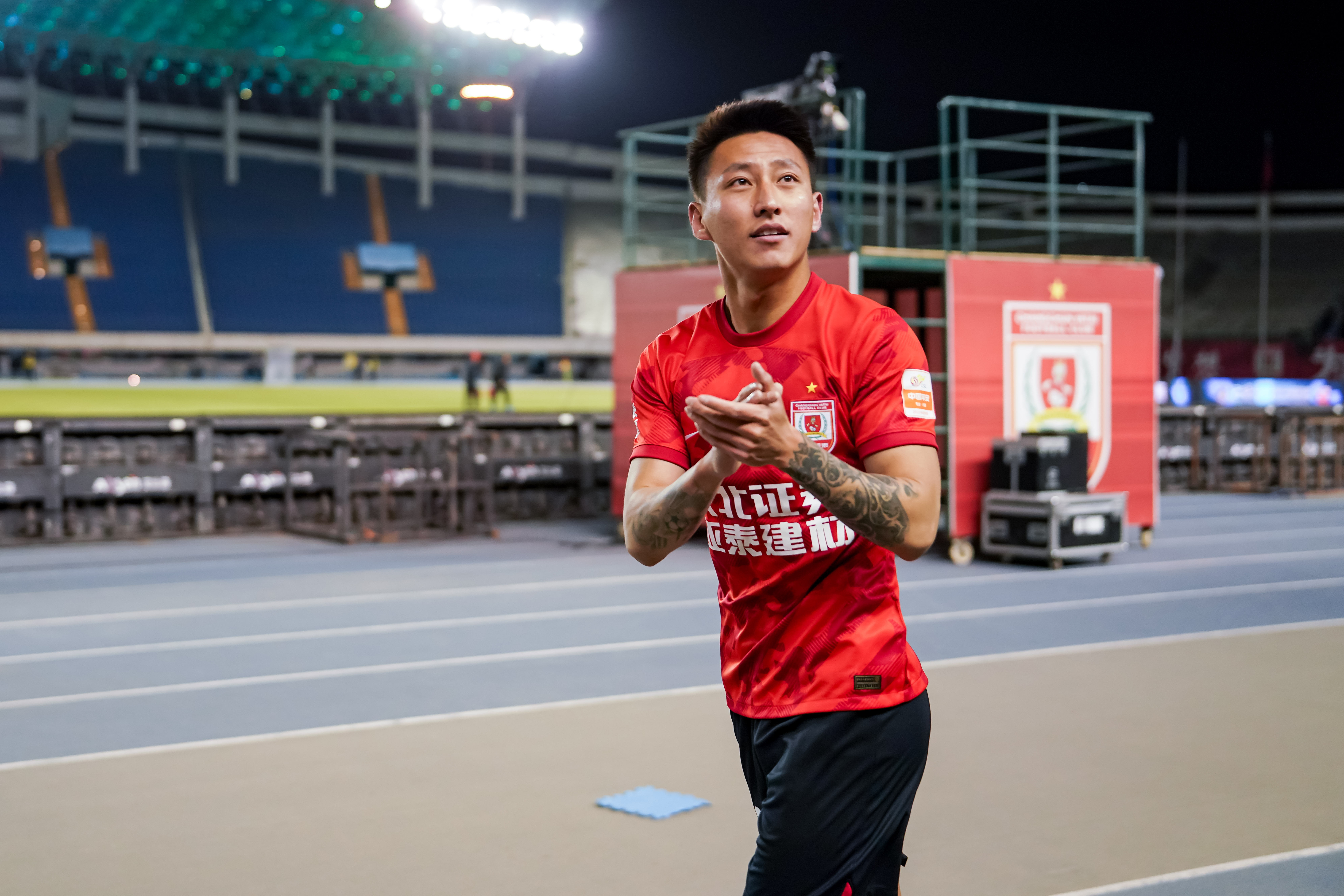 博主：原長(cháng)春亞泰球員廖承堅無(wú)限接近加盟武漢三鎮